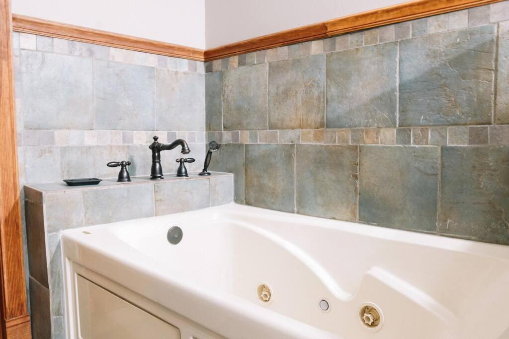 Relaxingrejuvenating 4Br 3 And Half Ba Cabin Munds Park Exterior foto